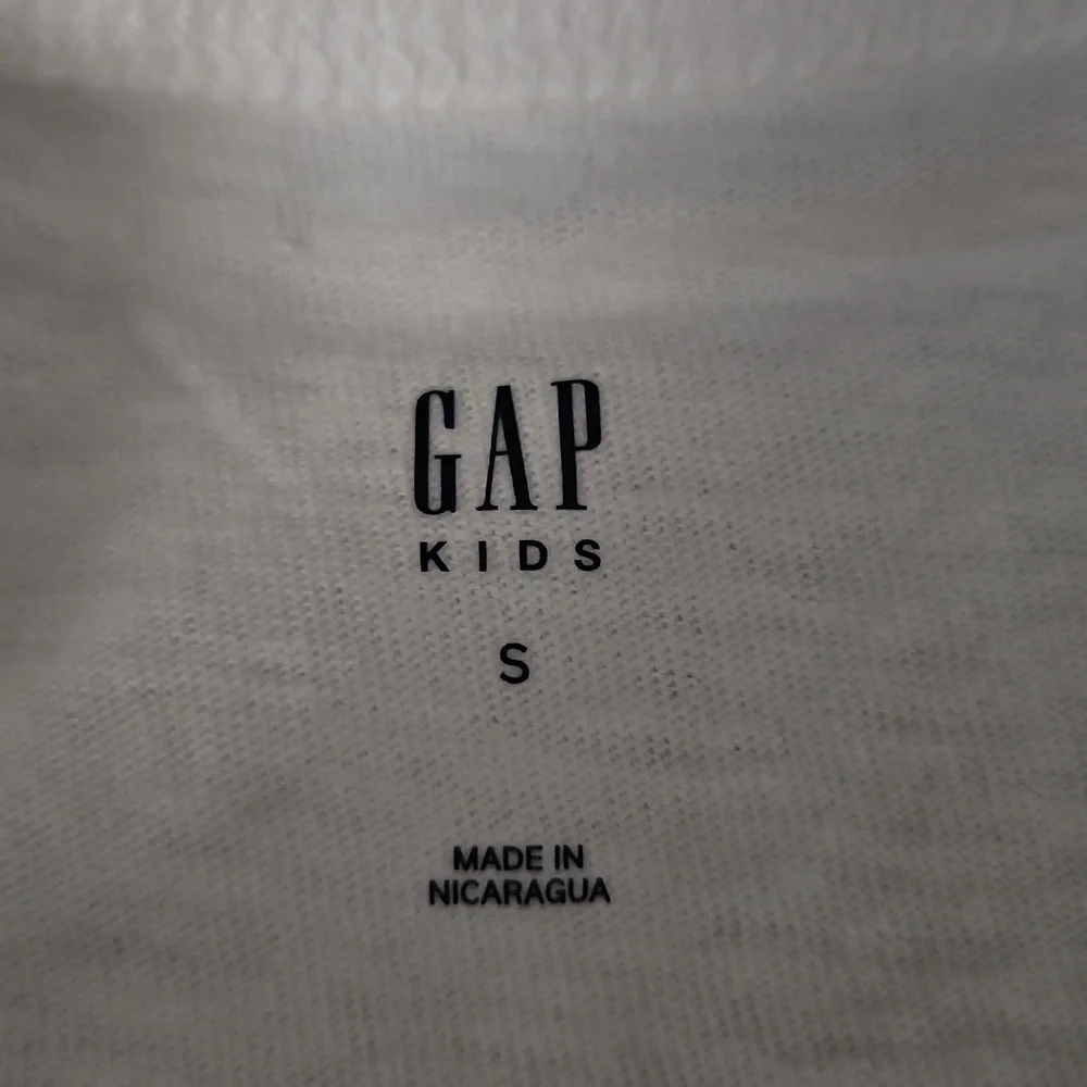 Gap Kids Explore Graphic T-shirt